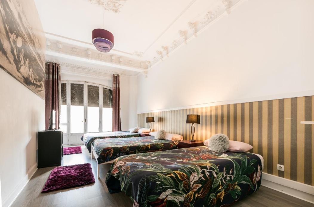 M&F 7 Rooms/7 Bathrooms Over Gran Via Madrid Exteriér fotografie