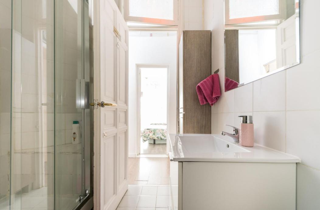 M&F 7 Rooms/7 Bathrooms Over Gran Via Madrid Exteriér fotografie