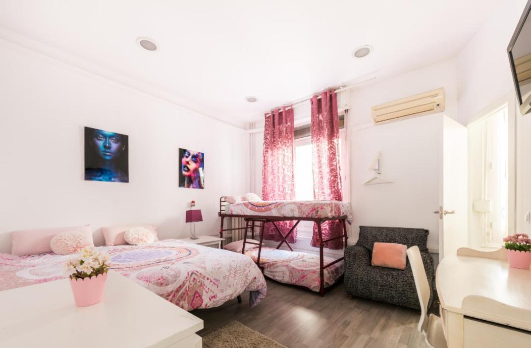 M&F 7 Rooms/7 Bathrooms Over Gran Via Madrid Exteriér fotografie