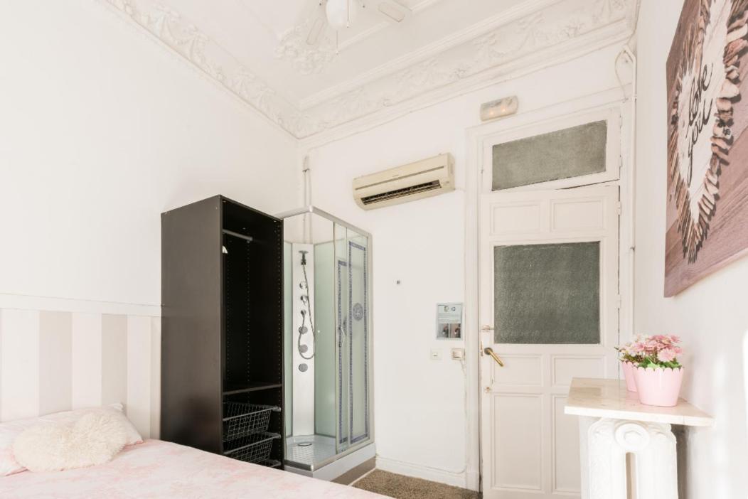 M&F 7 Rooms/7 Bathrooms Over Gran Via Madrid Exteriér fotografie