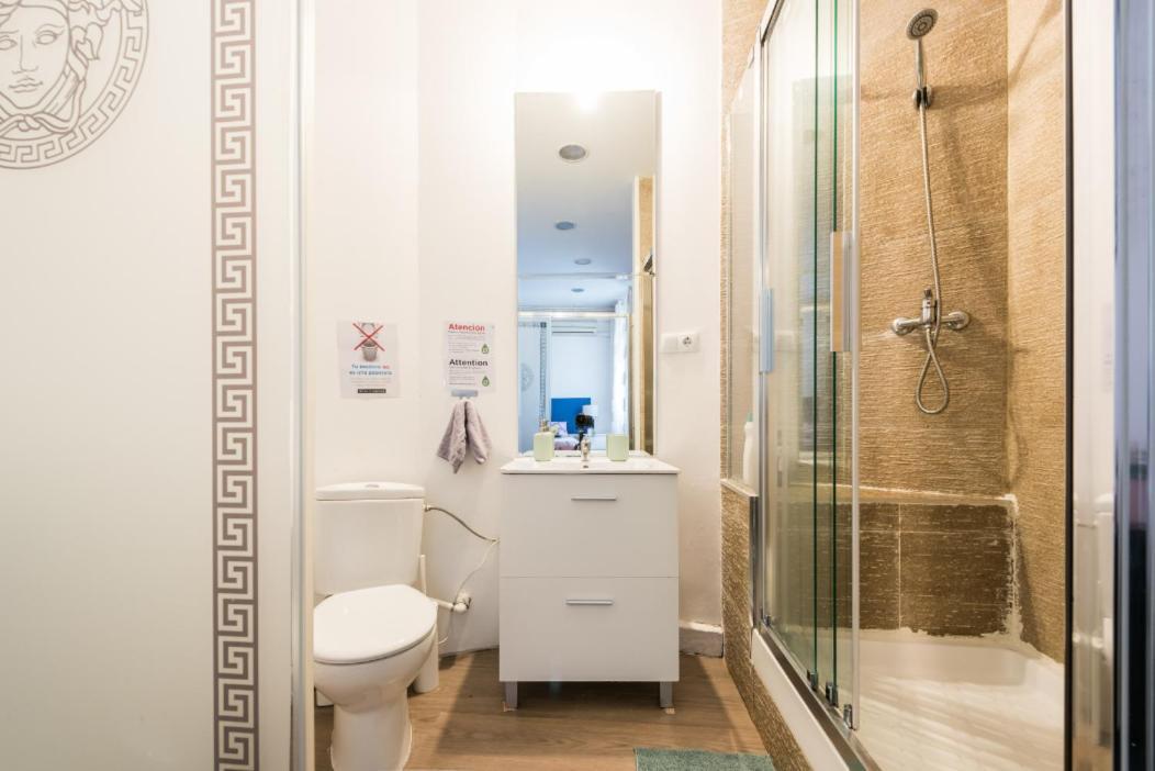 M&F 7 Rooms/7 Bathrooms Over Gran Via Madrid Exteriér fotografie
